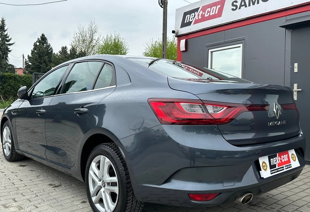 Renault Megane cena 53900 przebieg: 103850, rok produkcji 2020 z Garwolin małe 106